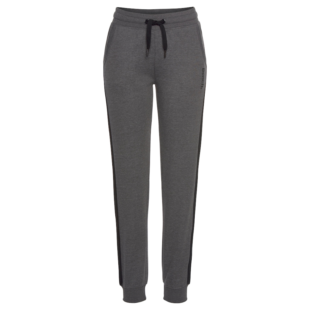 Bench. Loungewear Sweathose, mit Seitenstreifen und schmalem Bein, Loungeanzug
