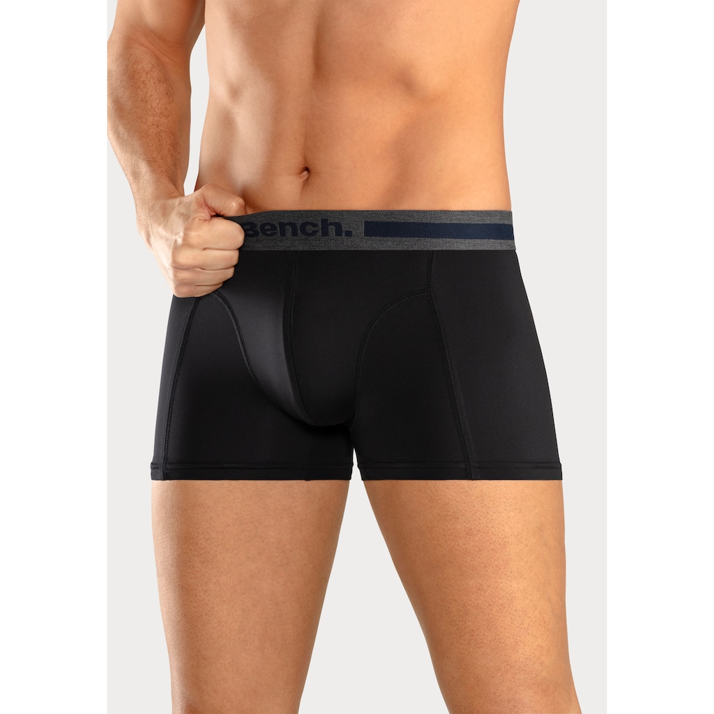 Bench. Boxer »Boxershorts für Herren«, (Packung, 4 St.), Unterhosen mit Overlock-Nähten vorn