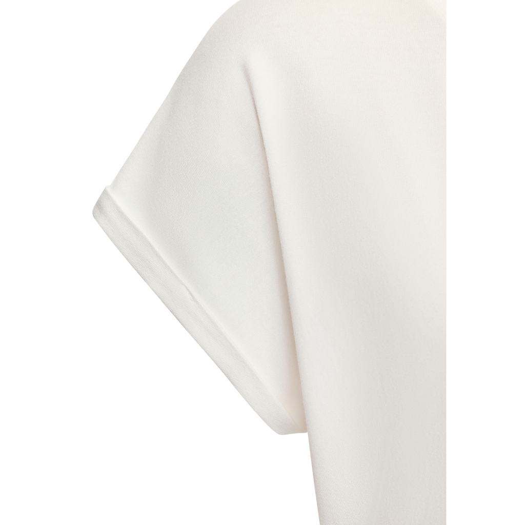 LASCANA Kurzarmshirt »mit schimmerndem Blumenprint«, aus elastischer Viskose-Qualität