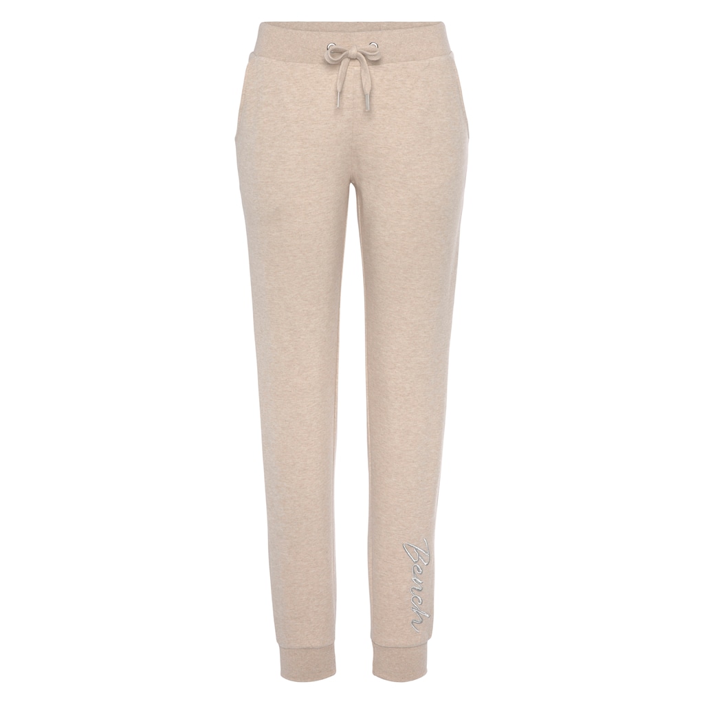 Bench. Loungewear Relaxhose, mit glänzender Logostickerei, Loungewear, Loungeanzug