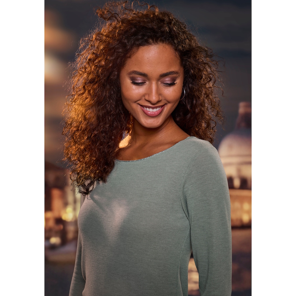 LASCANA Langarmshirt »mit feiner Glitzereinfassung«, aus weichem Viskose-Feinstrick