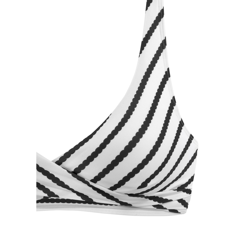 LASCANA Triangel-Bikini, in Wickeloptik