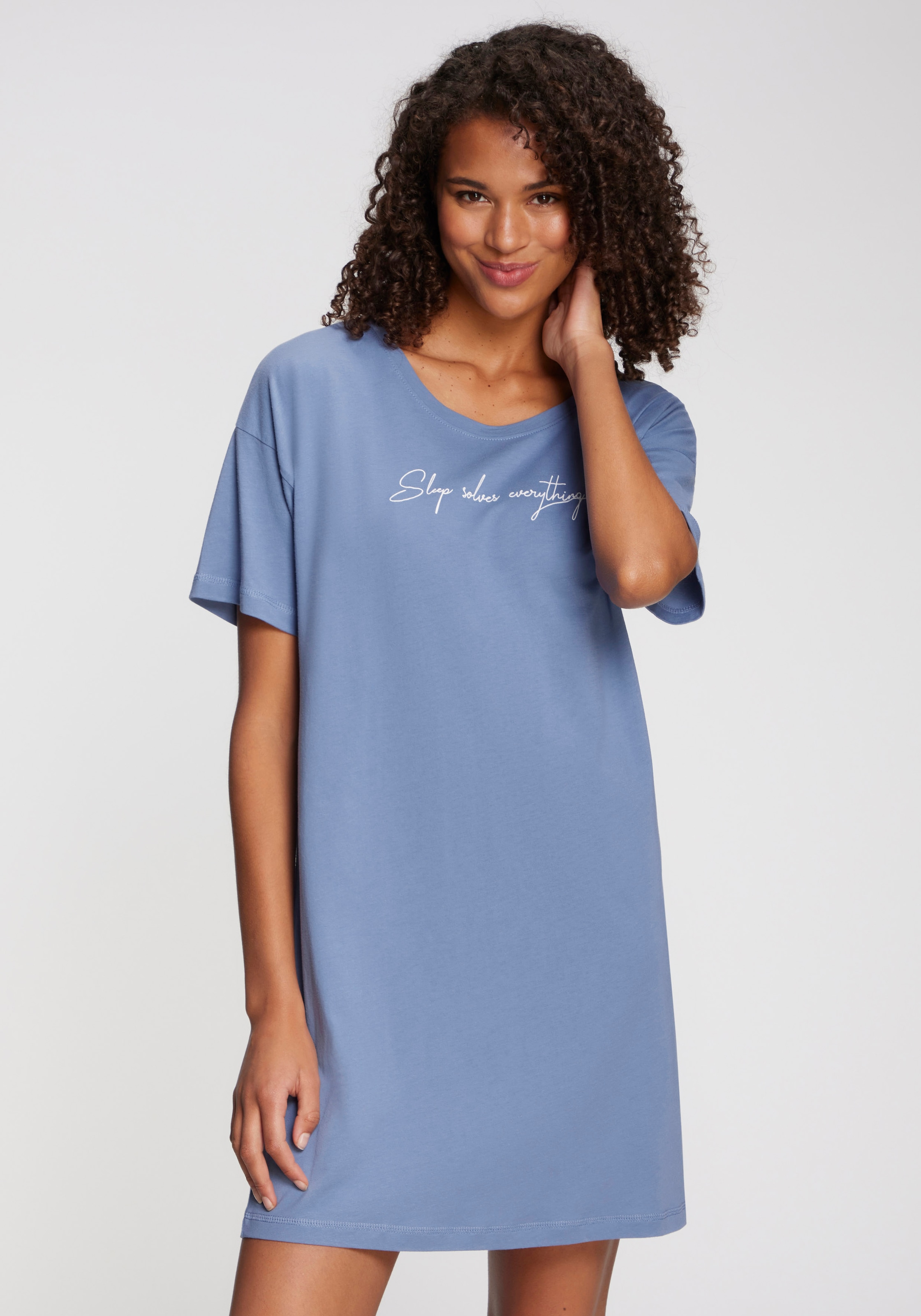 Vivance Dreams Nachthemd mit kleinem Frontdruck