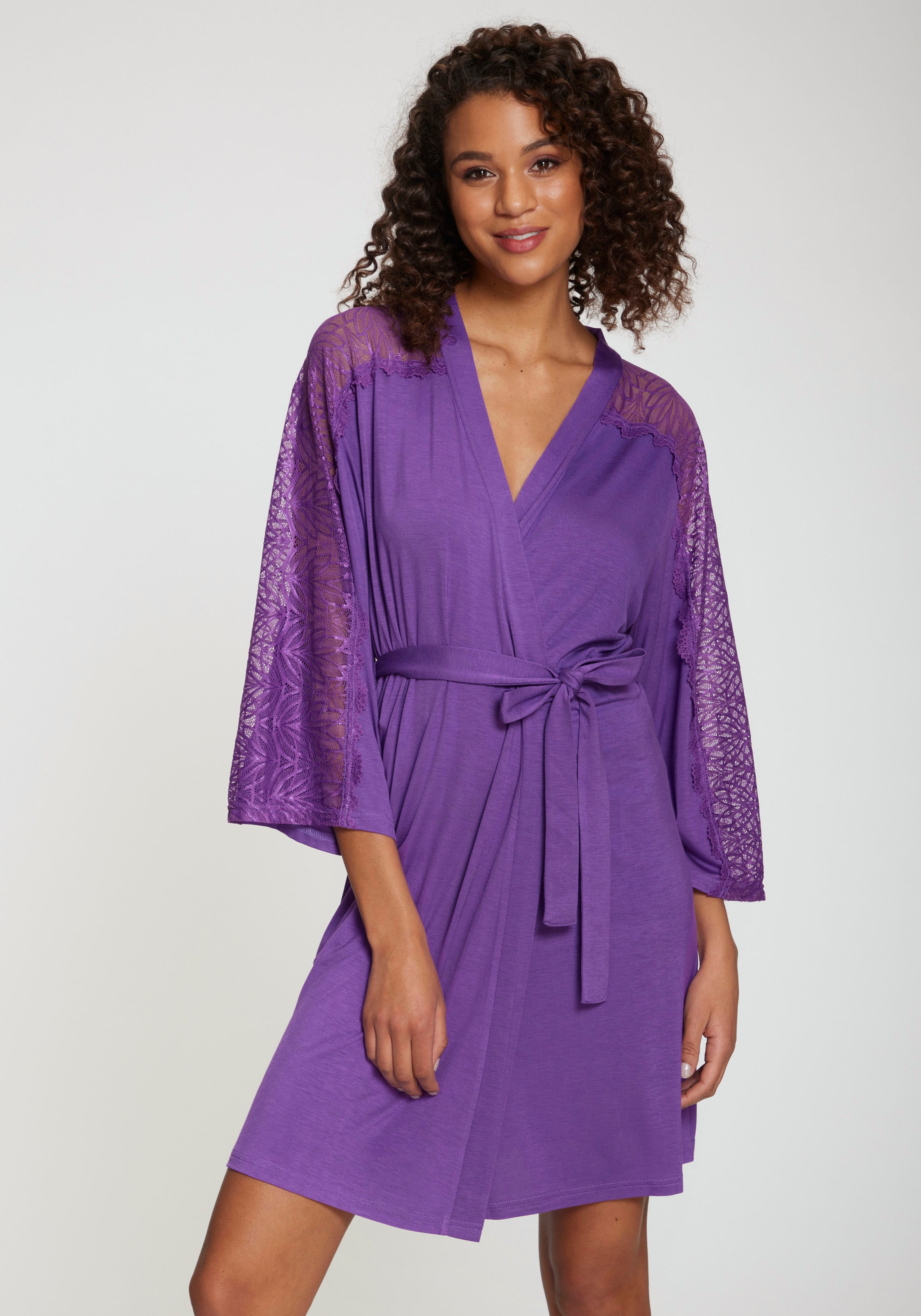 LASCANA Kimono 1 Stk. mit Spitzeneinsatz