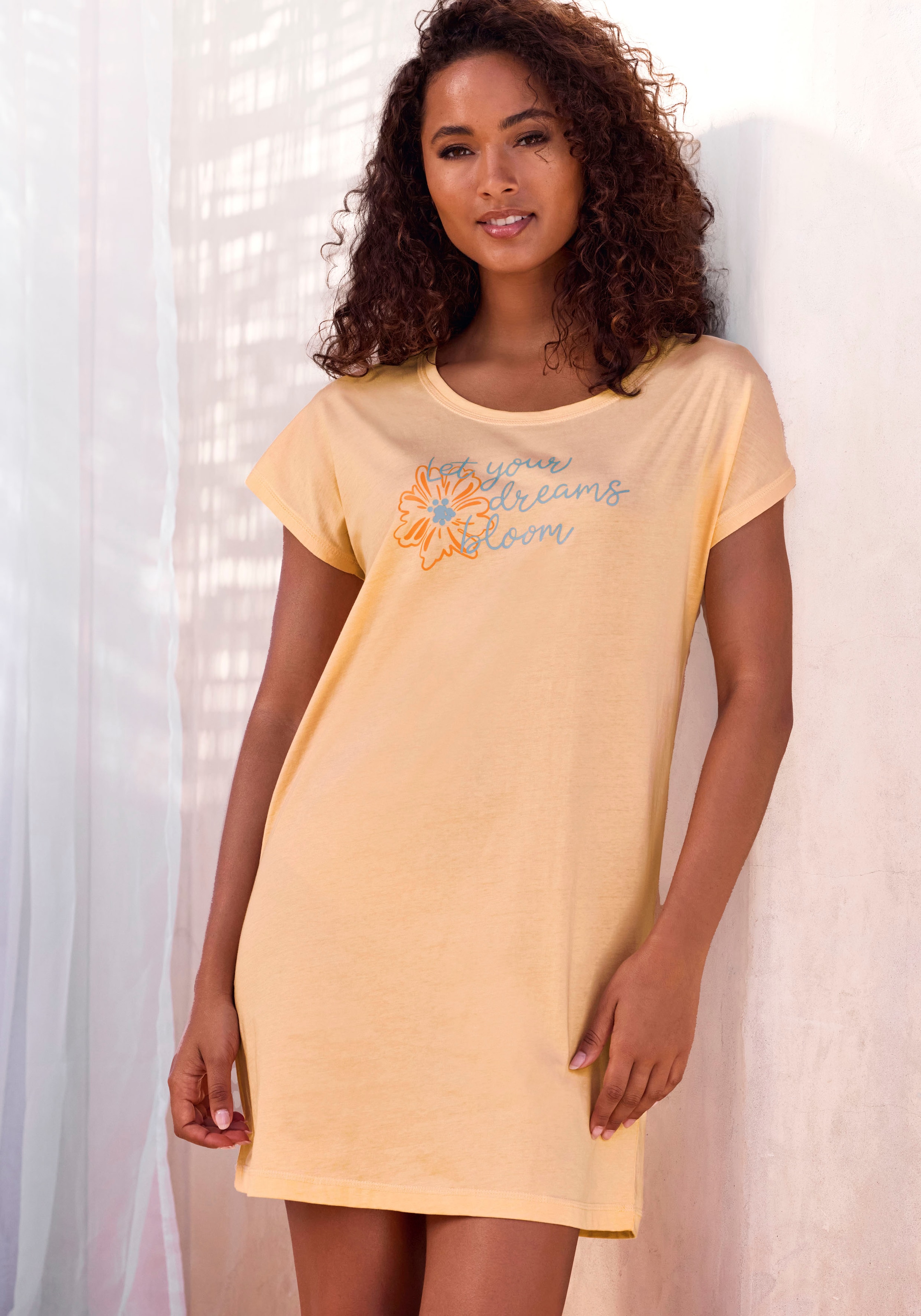 Vivance Dreams Nachthemd mit schönem Frontprint