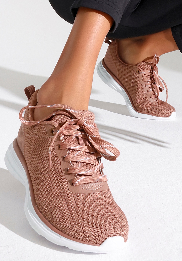 LASCANA Sneaker, Schnürhalbschuh, Halbschuh, Freizeitschuh ultraleicht VEGAN