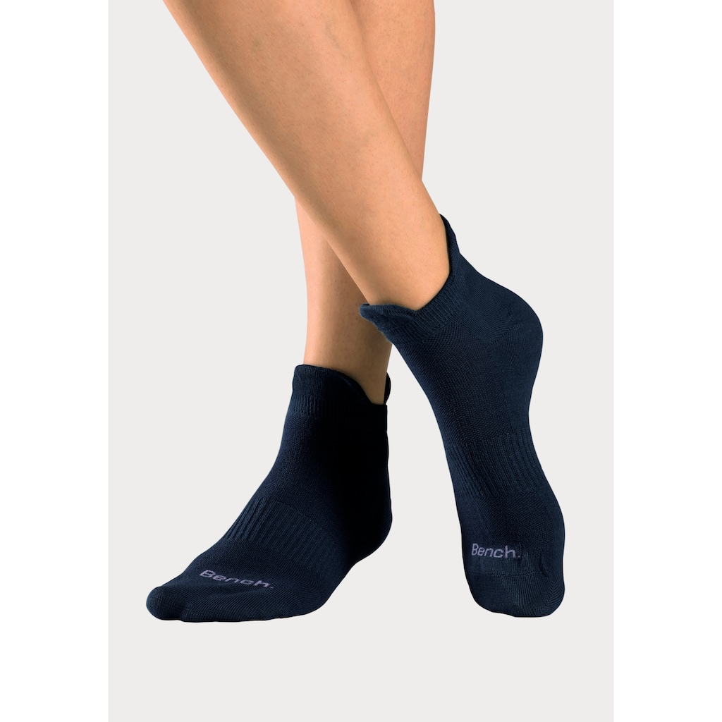 Bench. Sneakersocken, (Packung, 6 Paar), mit feiner Mesh Konstruktion und Mittelfussgummi