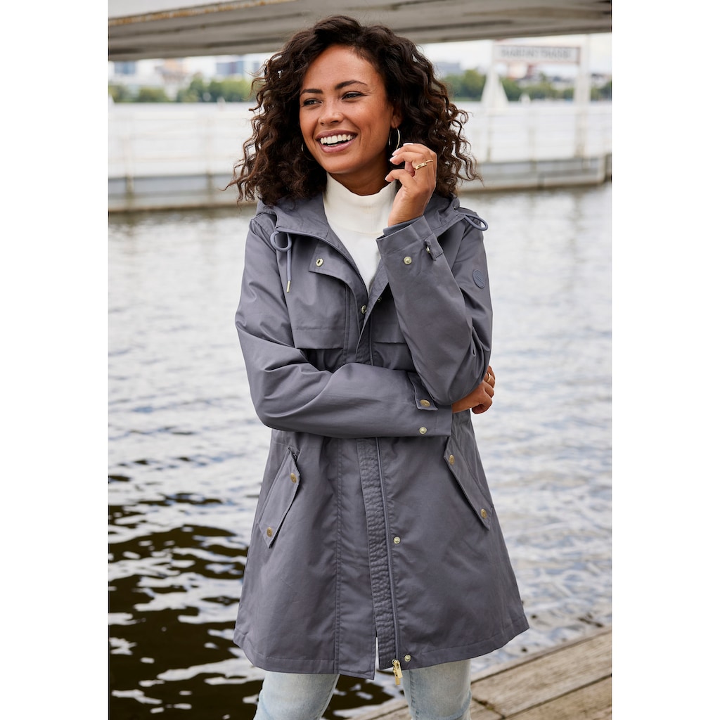 French Connection Outdoorjacke, mit Kapuze, Saumschlitz mit Druckknöpfen auf der Rückseite