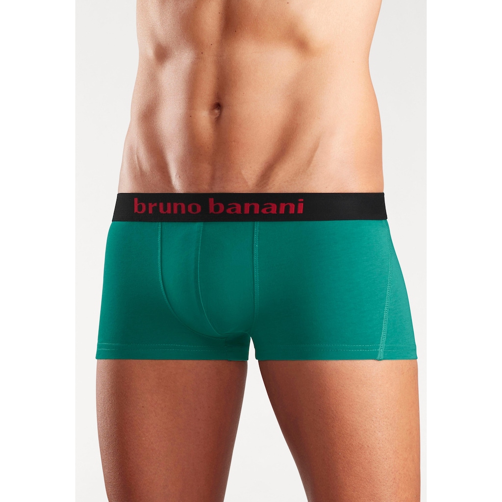 Bruno Banani Hipster, (Packung, 4 St.), knapp sitzende Boxershorts mit Logo Webbund aus Baumwollmischung