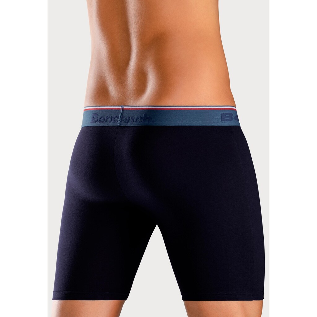 Bench. Langer Boxer, (Packung, 4 St.), Unterhosen mit schmalen Streifen im Logo-Webbund
