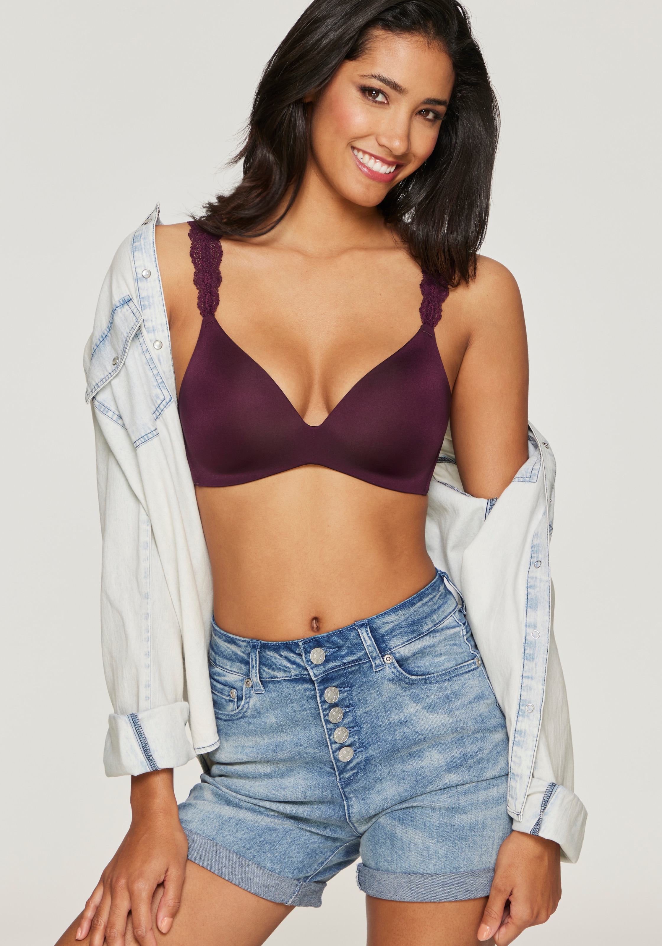 LASCANA Push-up-BH », BH ohne Bügel, bügelloser BH, T-Shirt-BH, Racerback BH« mit Spitzenträgern, 2 Tragevarianten, bequemer BH