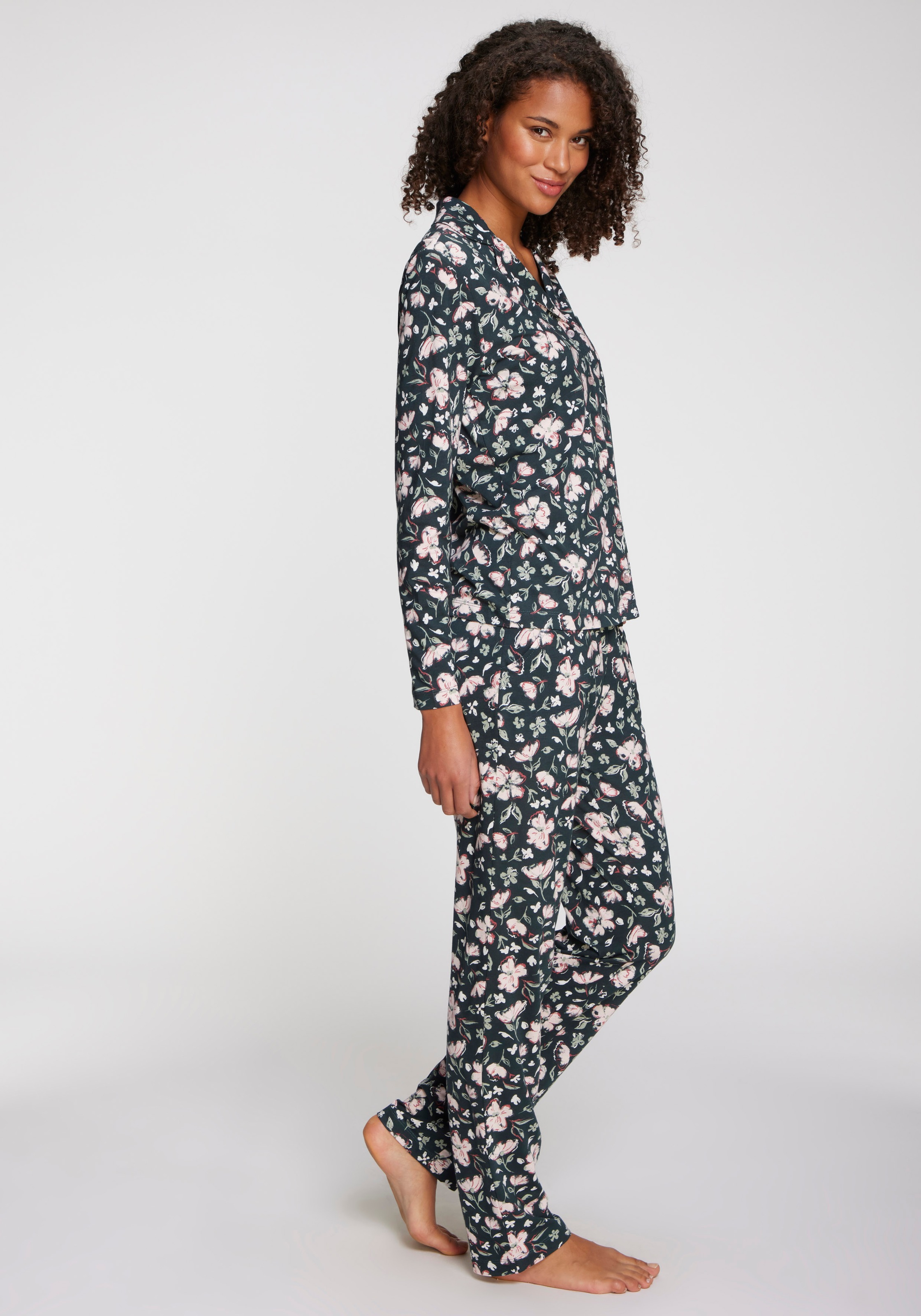 s.Oliver Pyjamahose, Schönes Allovermuster