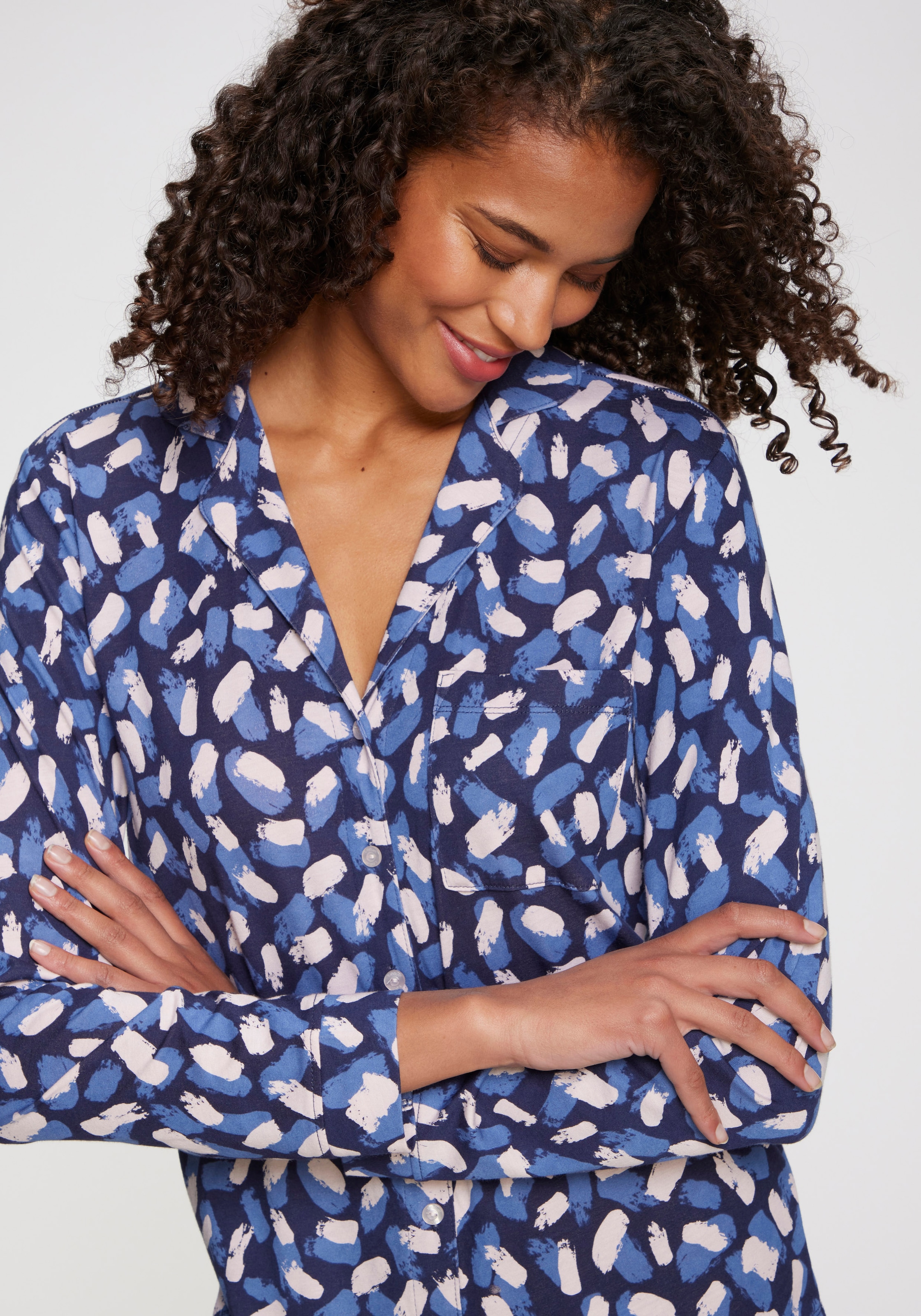 s.Oliver Haut de pyjama Mit schönem Alloverdruck