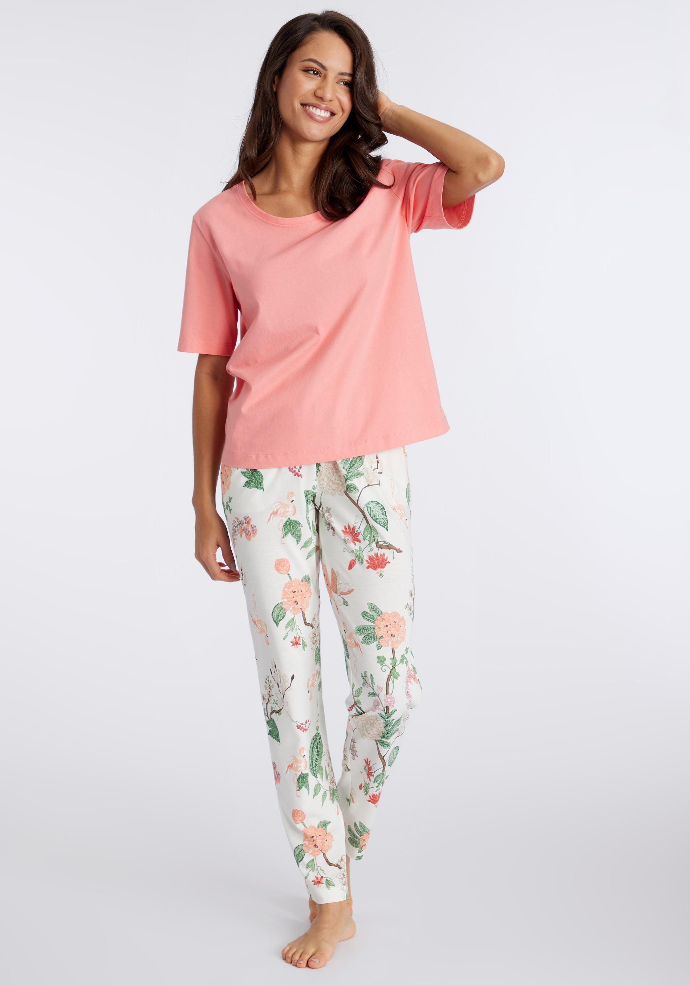 LASCANA Pyjama 2 tlg. mit elegantem Blumenmuster