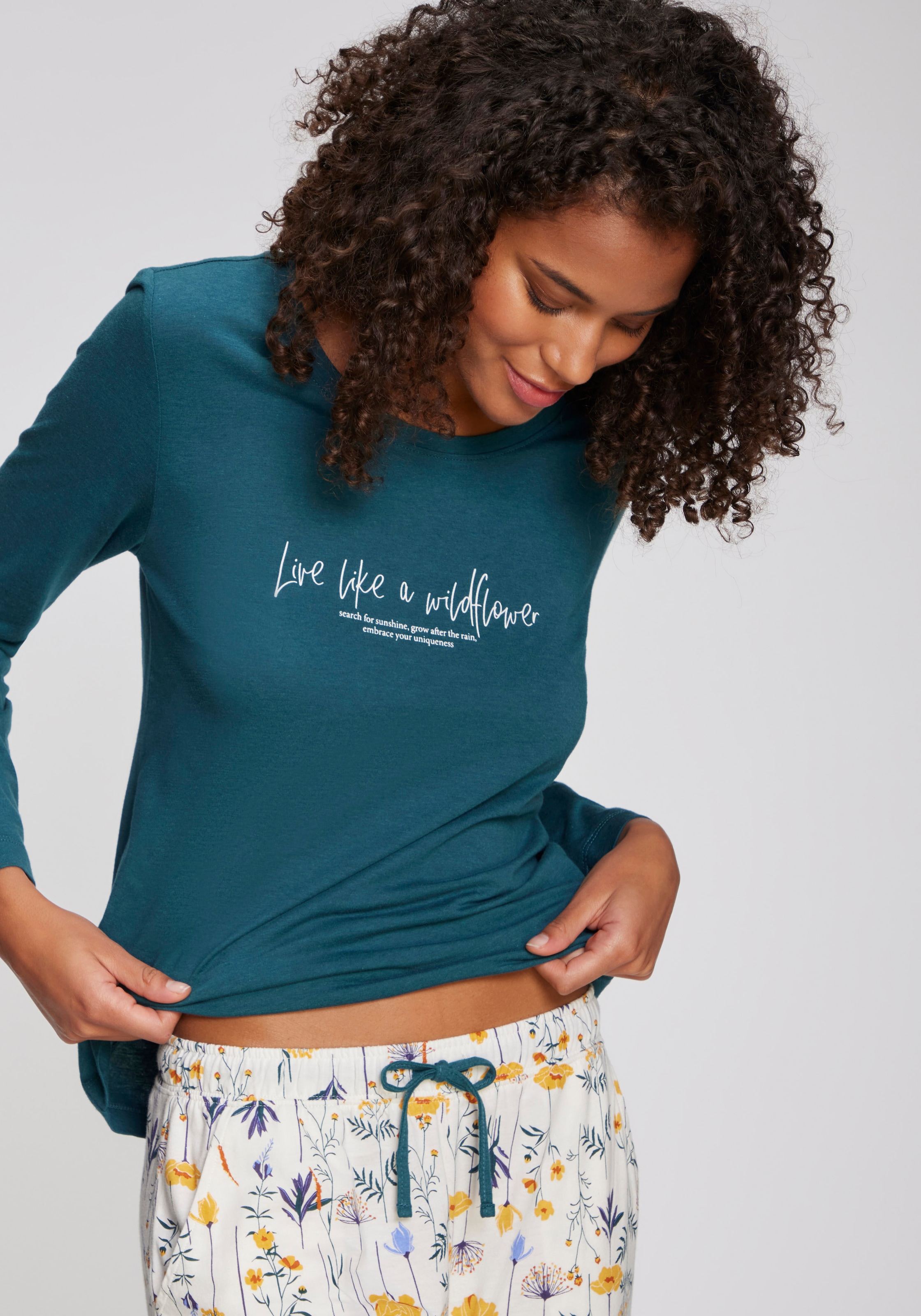 Vivance Dreams Pyjama 2 cuis tlg., Mit schönem Muster