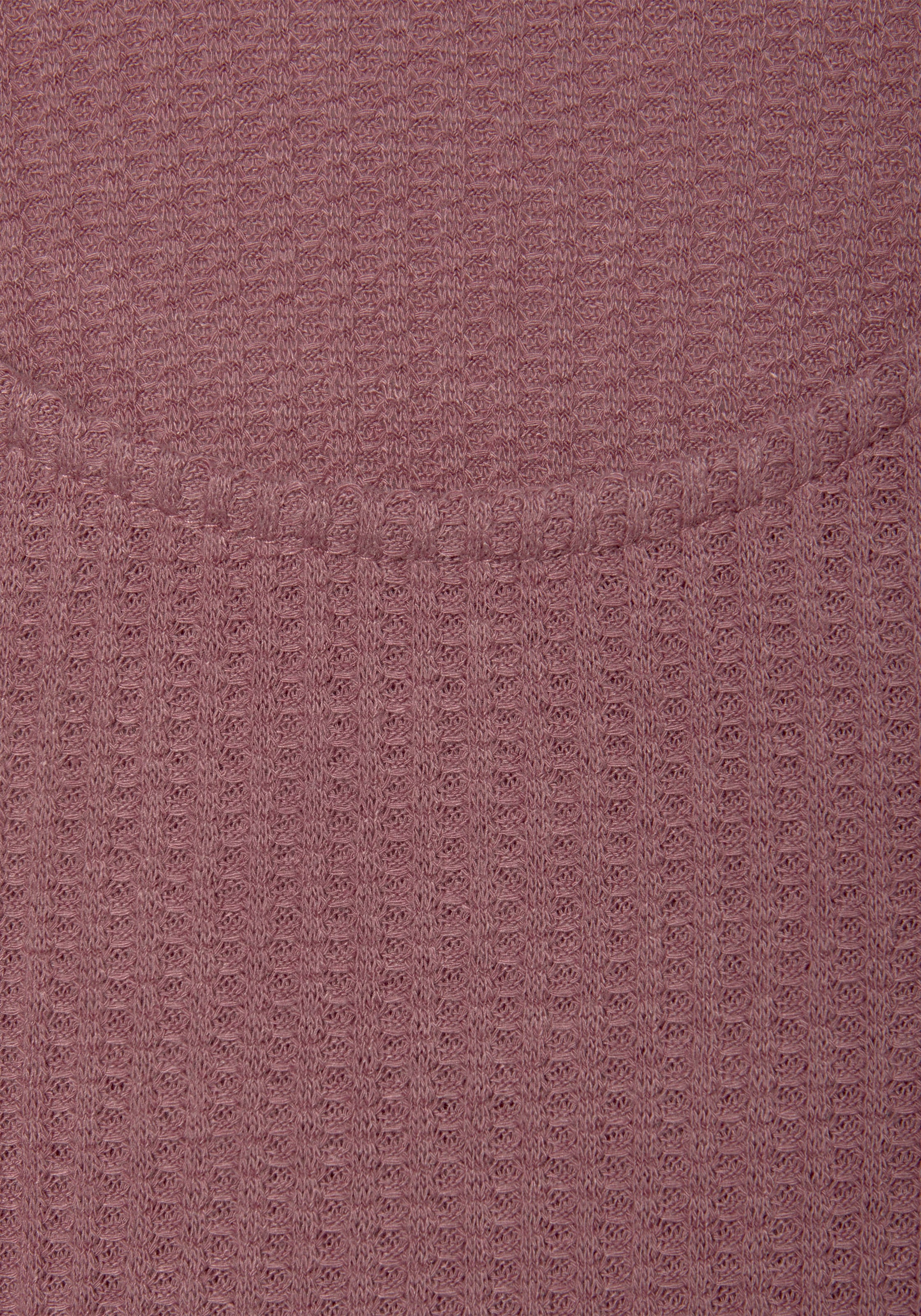 LASCANA Langarmshirt »in modischer Piqué-Optik«, aus pflegeleichter Qualität mit Viskose