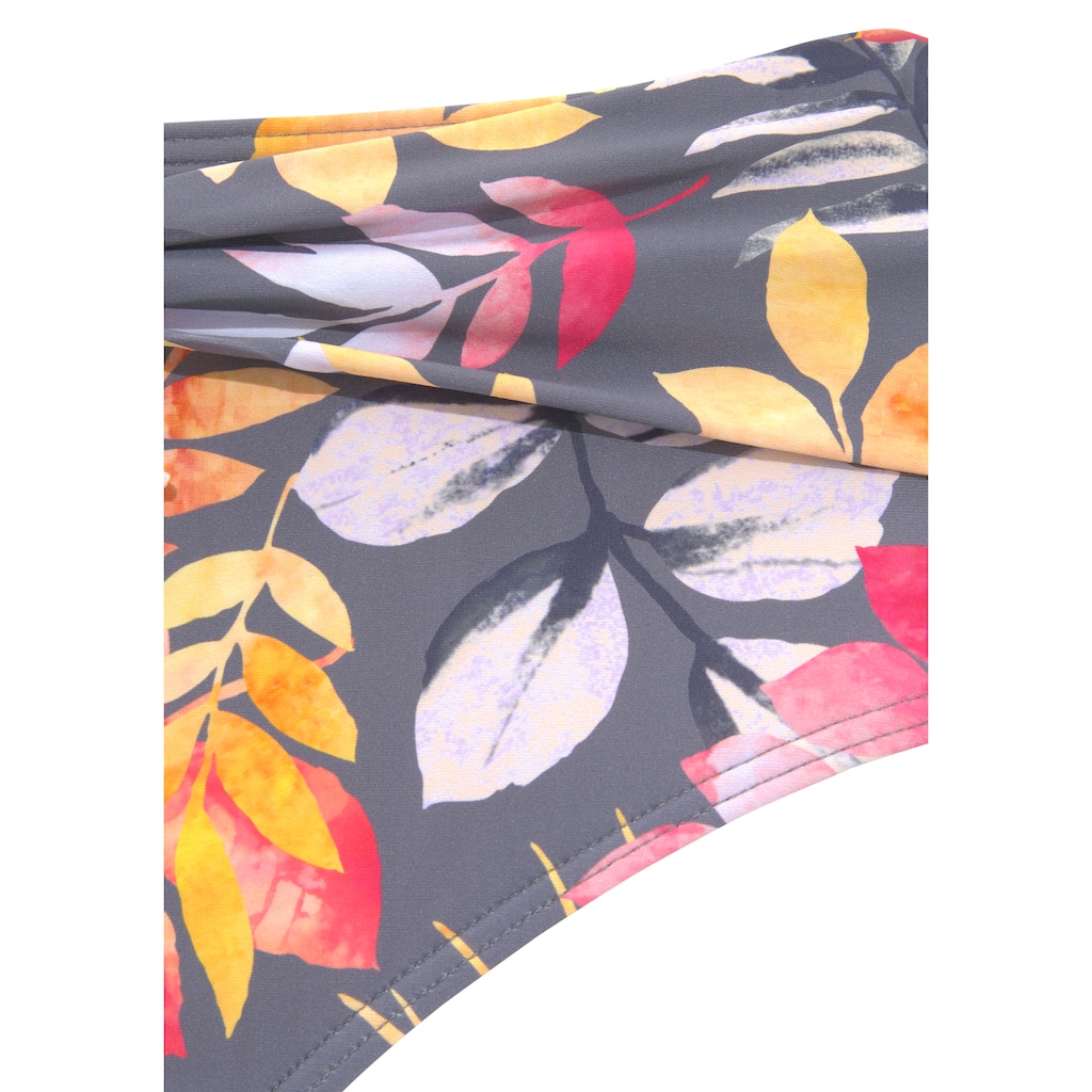 Vivance Highwaist-Bikini-Hose »Leilani«, mit Ziergürtel vorn