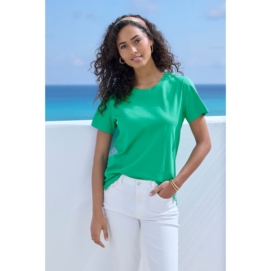 Beachtime T-Shirt »mit modischem Schlitz am Saum«, aus hochwertiger Baumwoll-Qualität