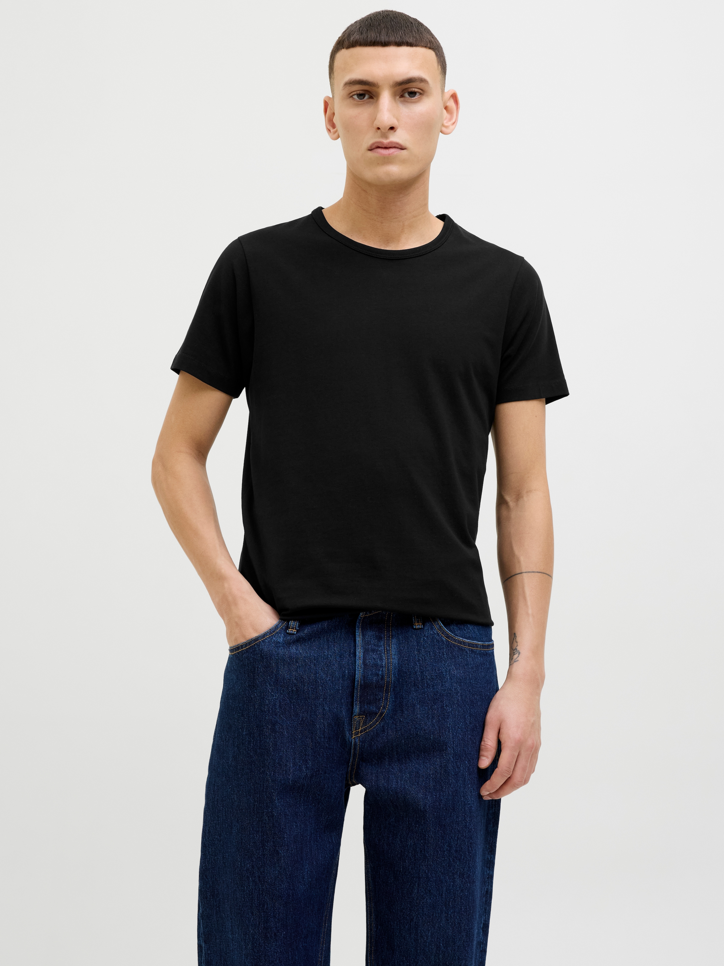 Jack & Jones T-shirt »Crew-Neck«, unifarben, modisch, regular fit, Baumwolle, Rundhals
