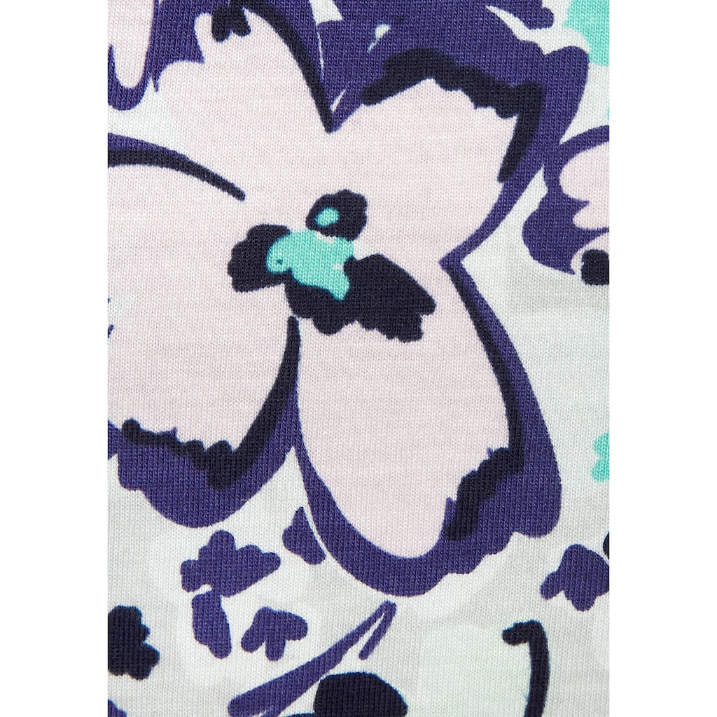 s.Oliver Pyjamashorts, mit schönem Allover-Print