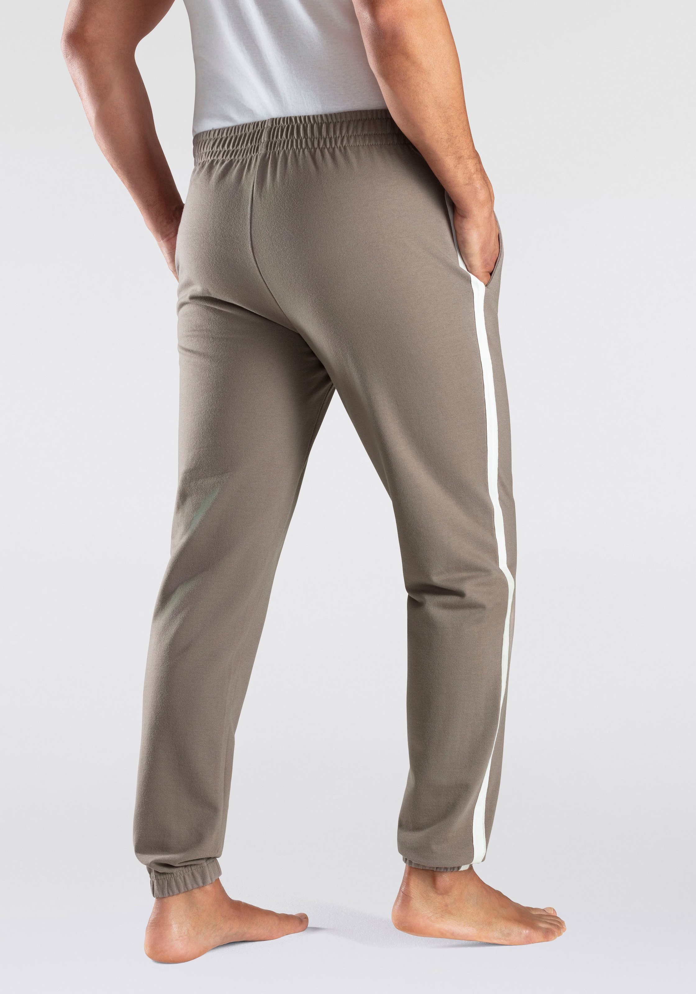 Bench. Loungewear Pantalon de détente »lange Relaxhose, Sweathose«  aus leichter Sweat-Qualität