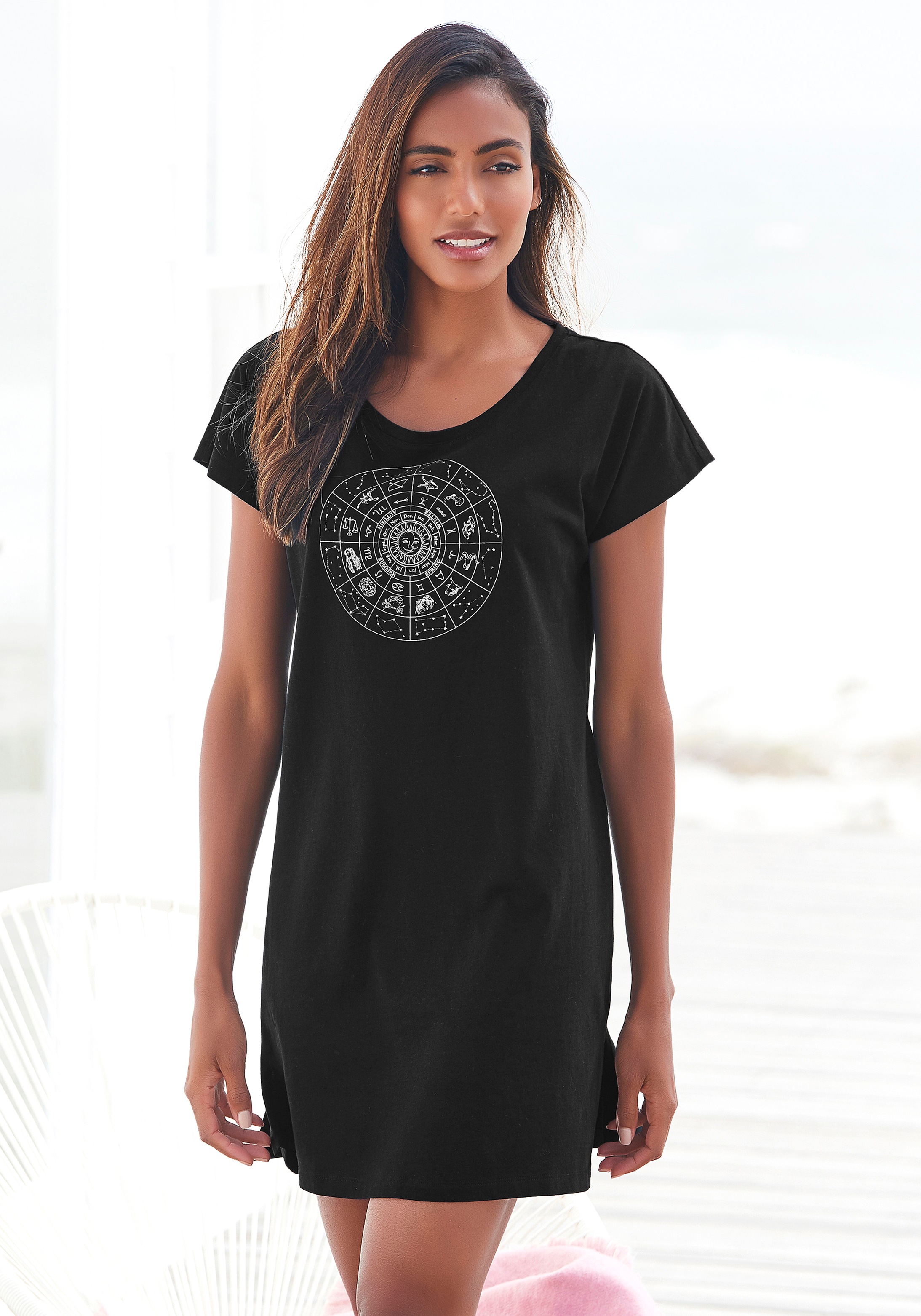 Vivance Dreams Sleepshirt mit Galaxy-Muster