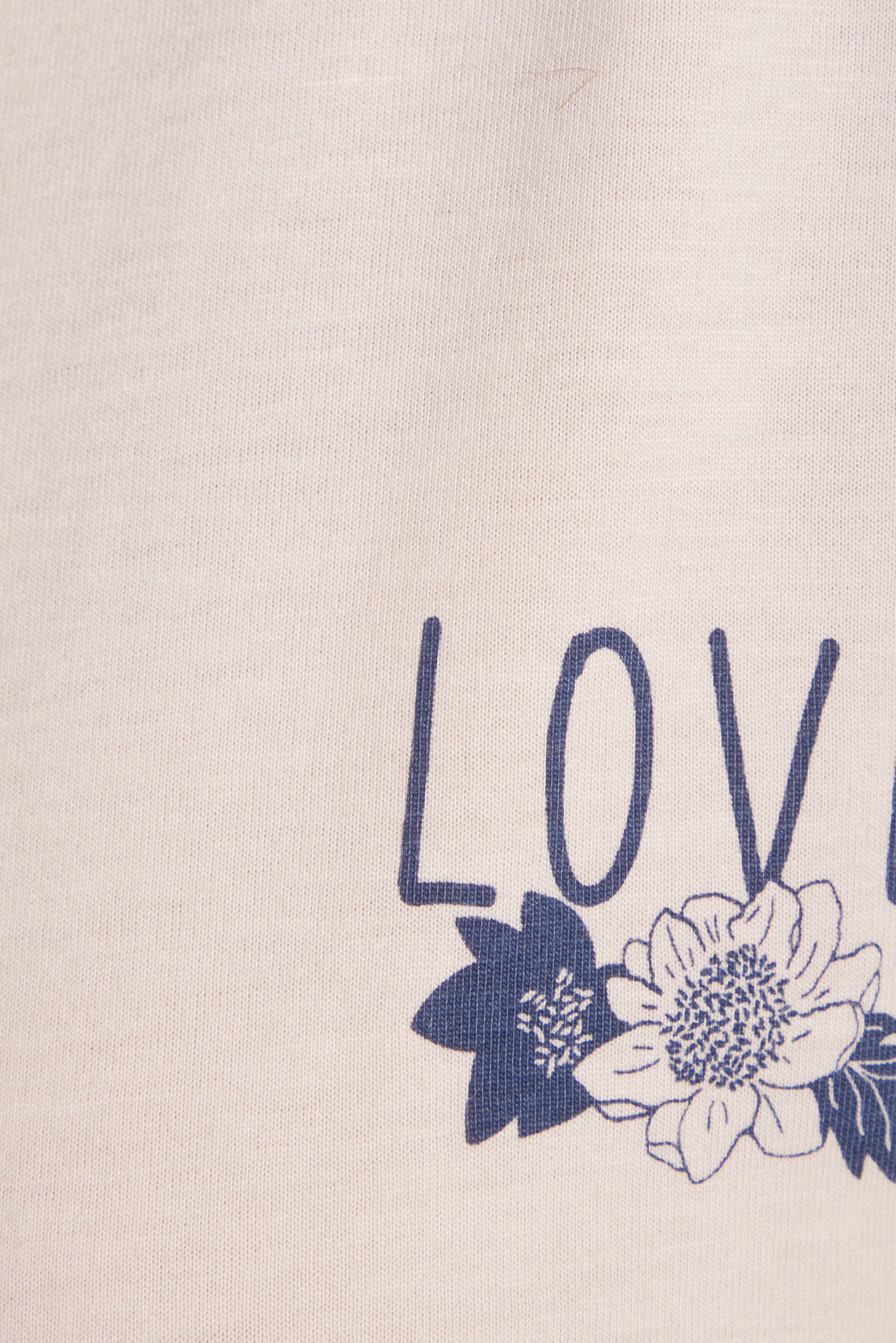 Vivance Dreams Langarmshirt, mit kleinem Brust-Print