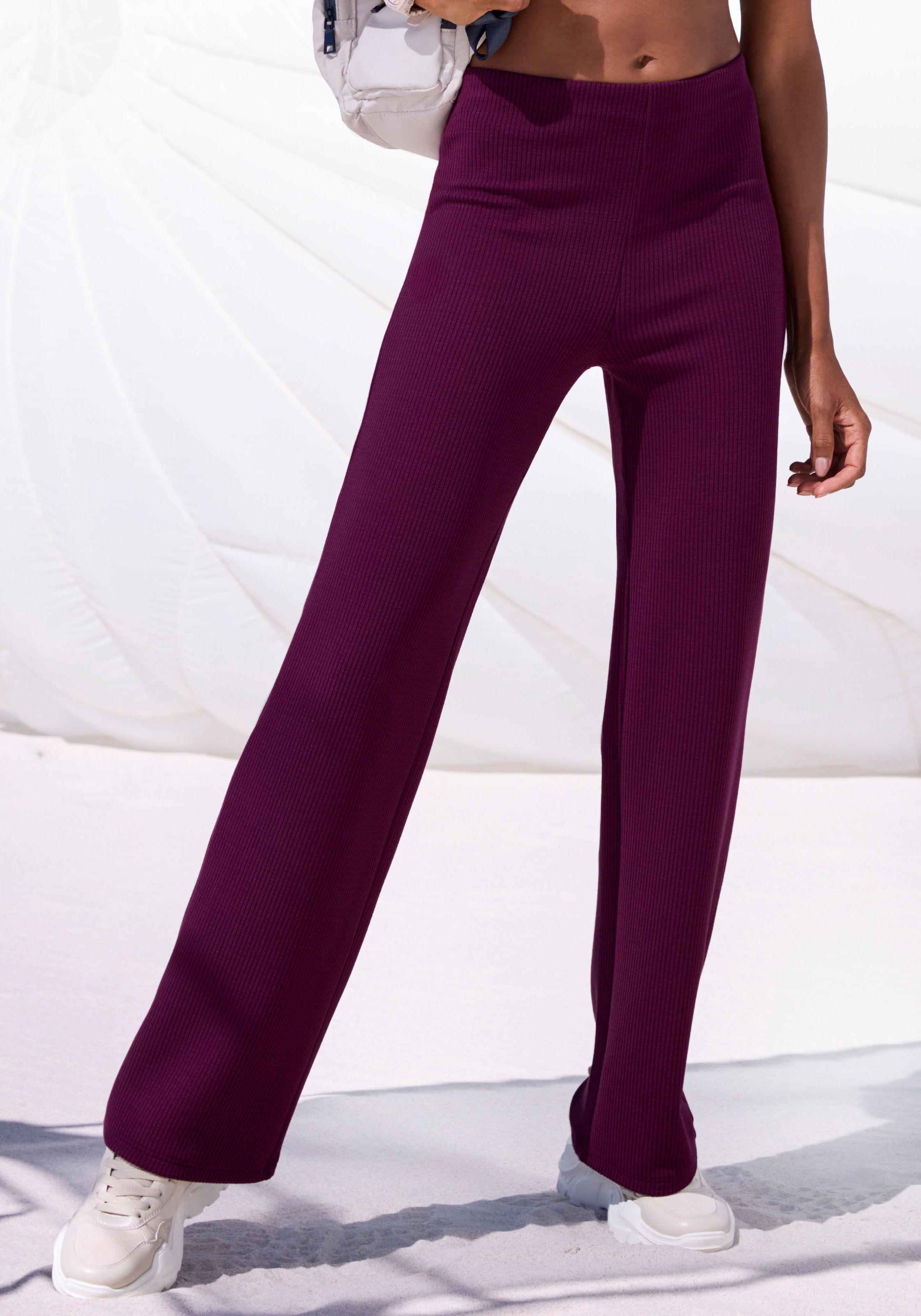 LASCANA ACTIVE Sporthose  aus elastischer Rippstruktur