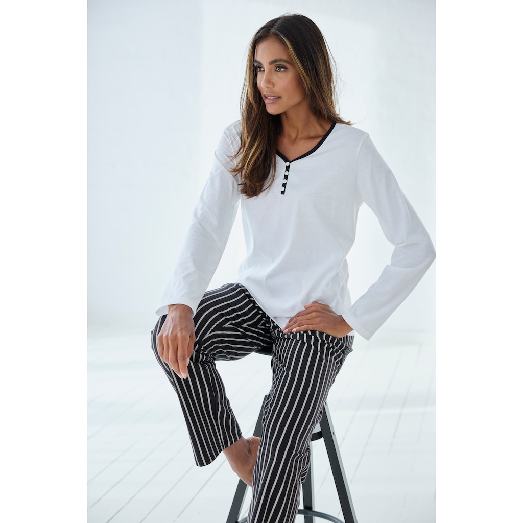 Vivance Dreams Pyjamaoberteil, mit Paspel und kurzer Zier-Knopfleiste