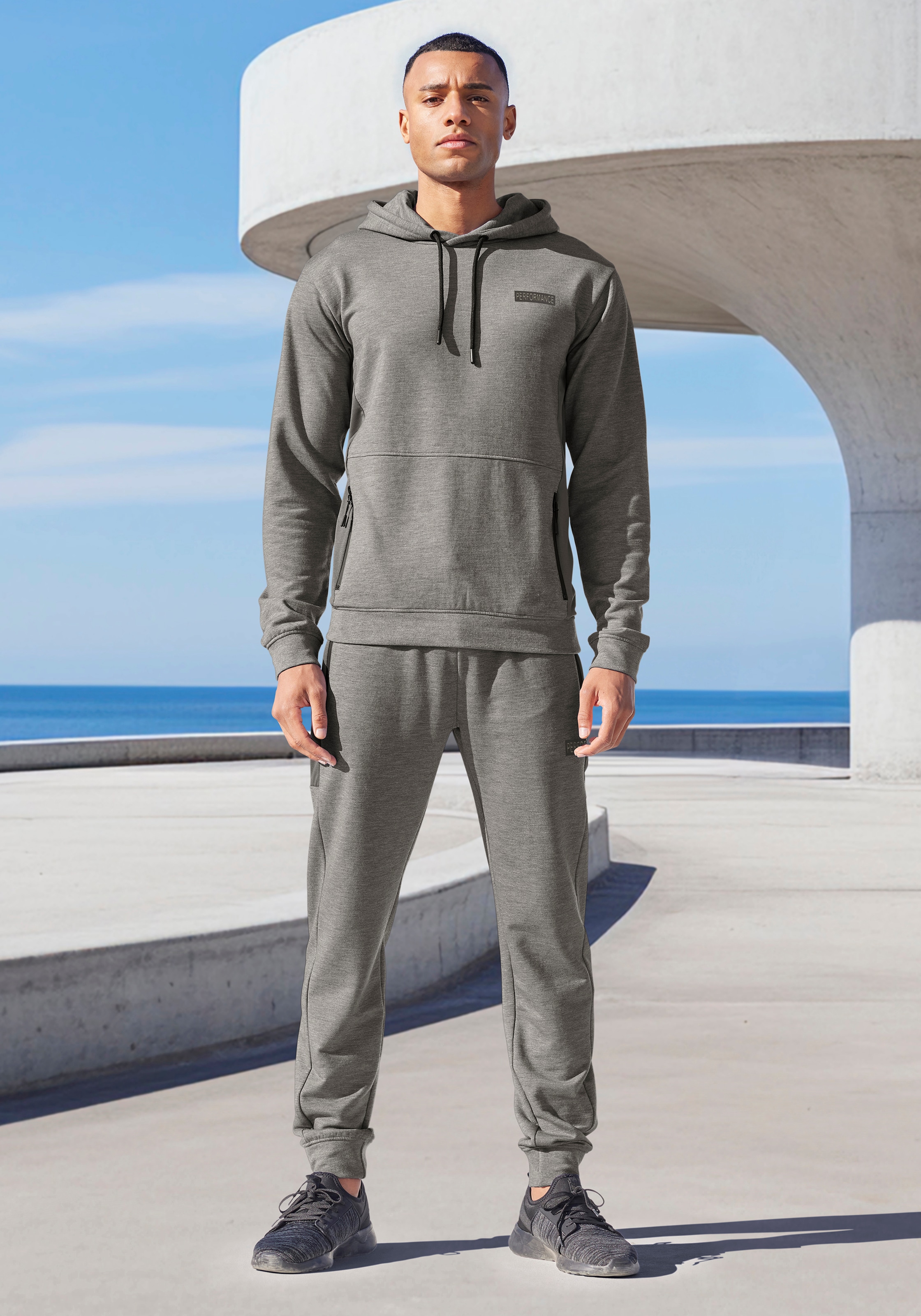 AUTHENTIC LE JOGGER Jogginghose, mit seitlichen Streifen