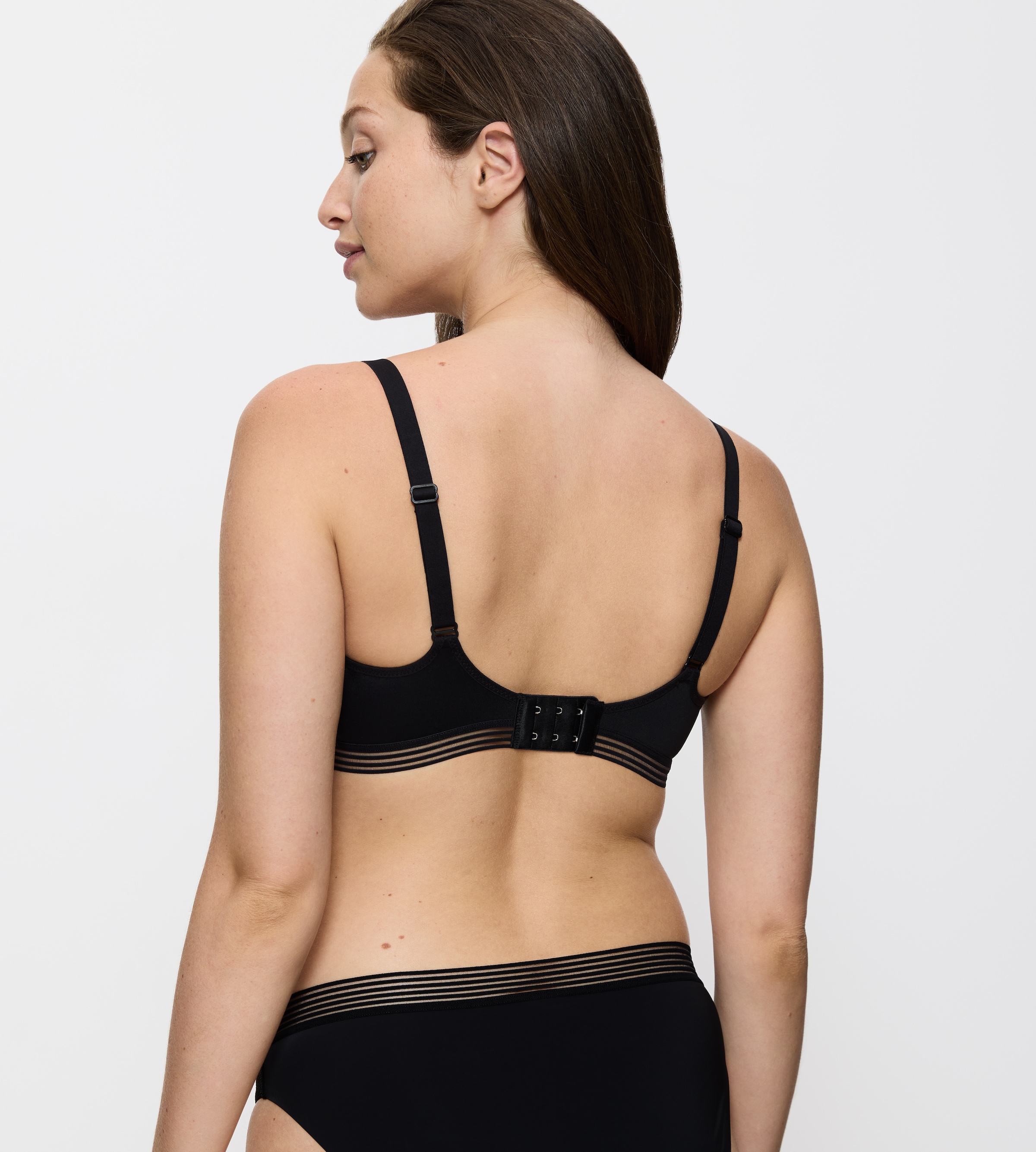 Triumph Soutien-gorge minimisant »Infinite Sensation W01« Verkleinert optisch um eine Körbchengrösse, formende Cups ohne Einlagen