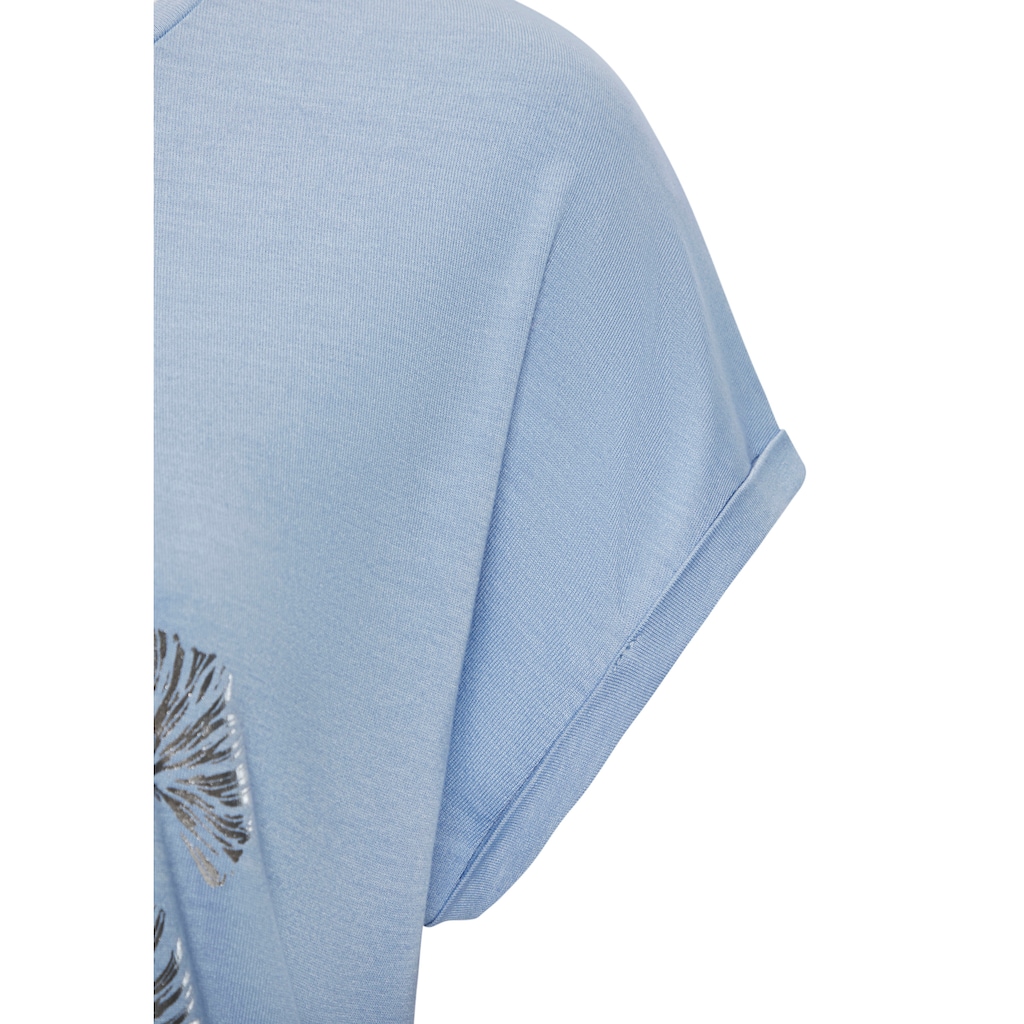 LASCANA Kurzarmshirt »mit schimmerndem Blumenprint«, aus elastischer Viskose-Qualität