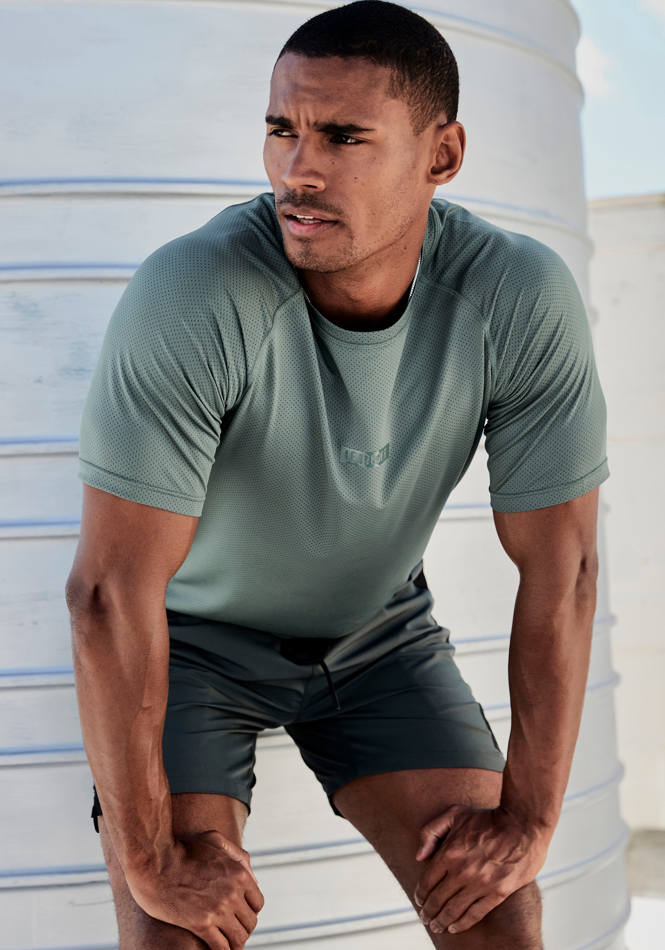 le jogger® Shorts, mit seitliche Mesheinsatz und Reissverschlusstaschen