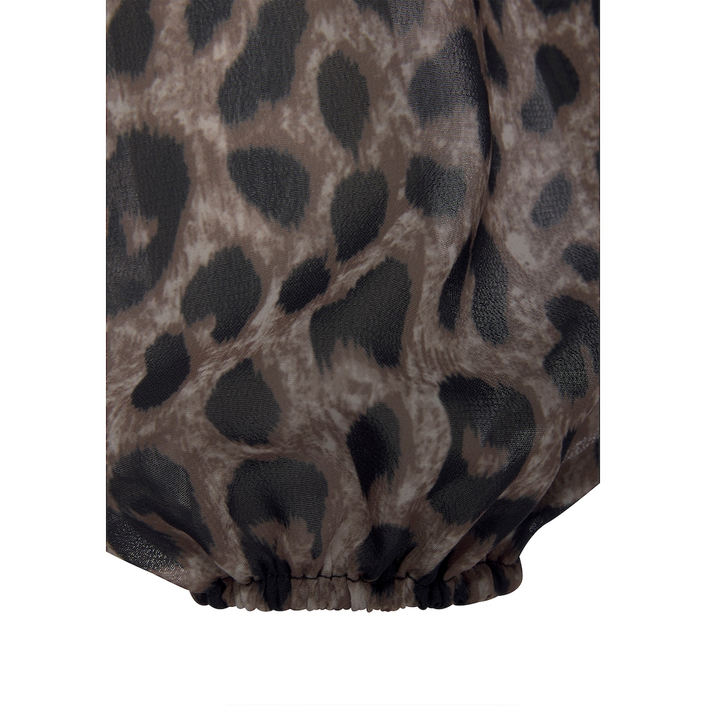 LASCANA Strickkleid, mit Leo Ärmeln