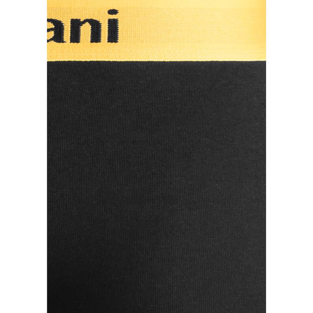 Bruno Banani Hipster, (Packung, 4 St.), knapp sitzende Boxershorts mit Logo Webbund aus Baumwollmischung