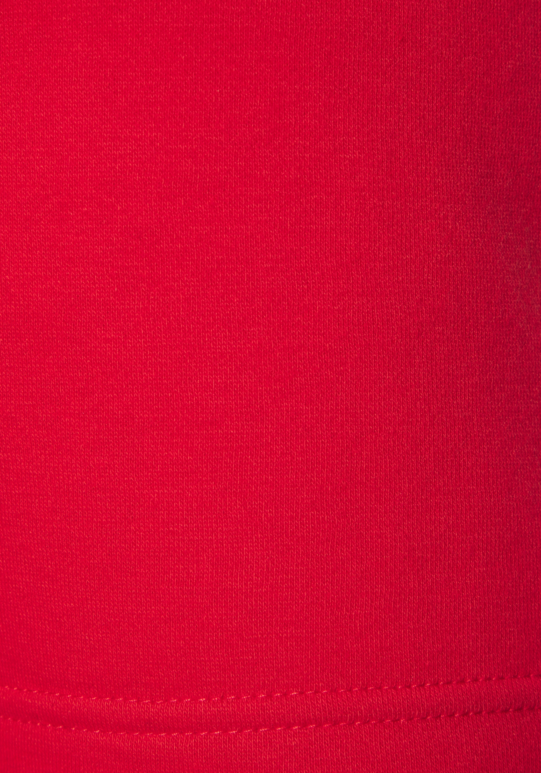 Bench. Loungewear Sweatshorts  mit seitlichen Schlitz und Reissverschlusstaschen, Loungewear