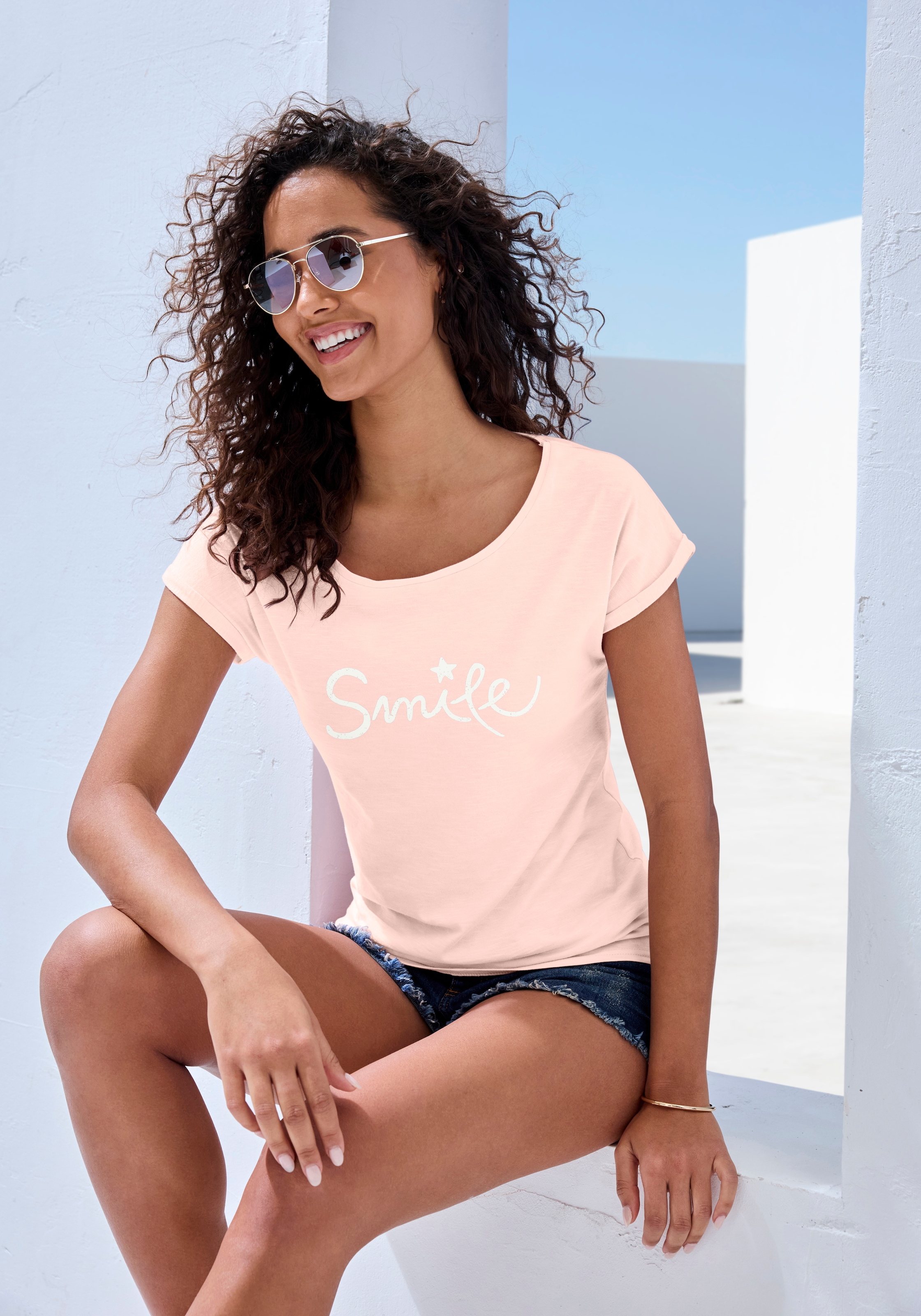 Beachtime T-Shirt »mit Frontdruck "Smile"«, aus weicher Baumwoll-Qualität