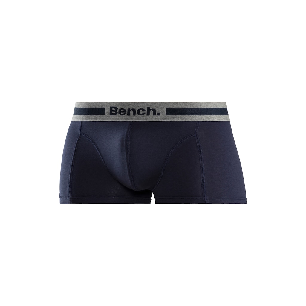Bench. Hipster, (Packung, 4 St.), knapp sitzende Boxershorts aus Baumwollmischung