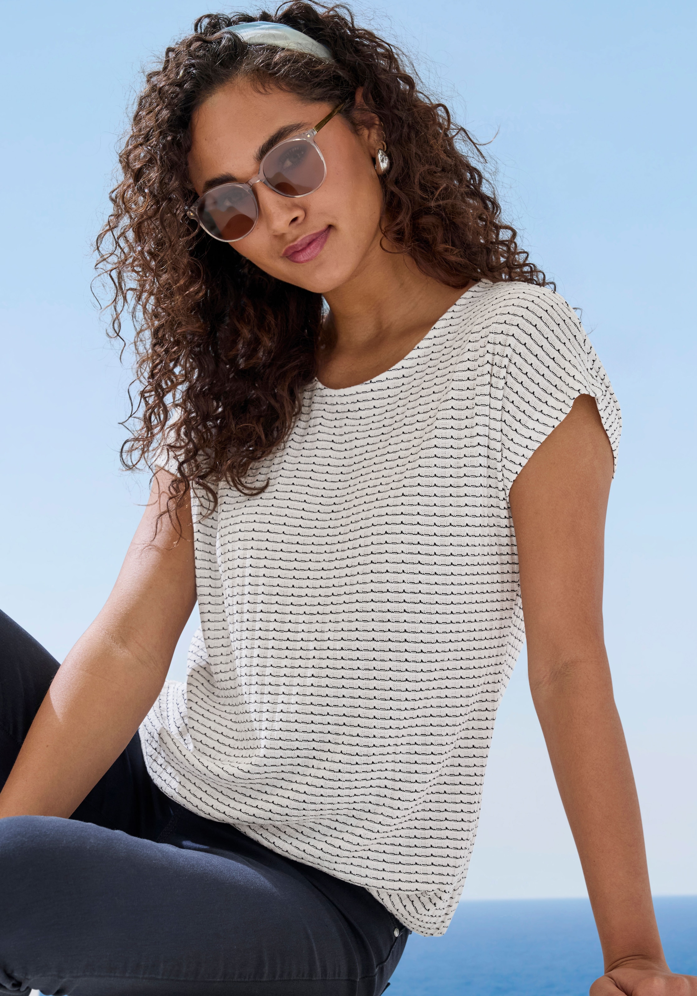 Vivance T-shirt à manches courtes »aus strukturierter Strickqualität« Set,  mit Gummizug im Bund