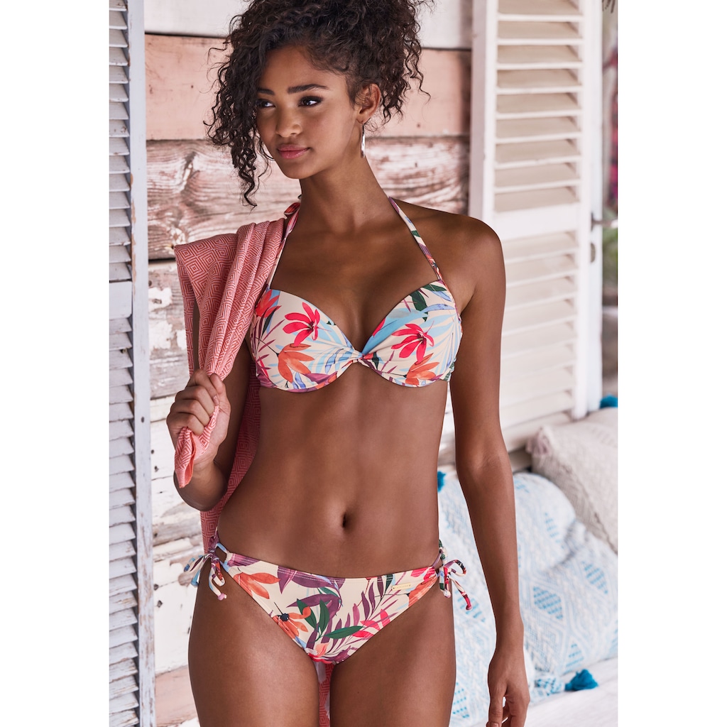 LASCANA Bikini-Hose »Imani«, mit sommerlichem Blätterprint