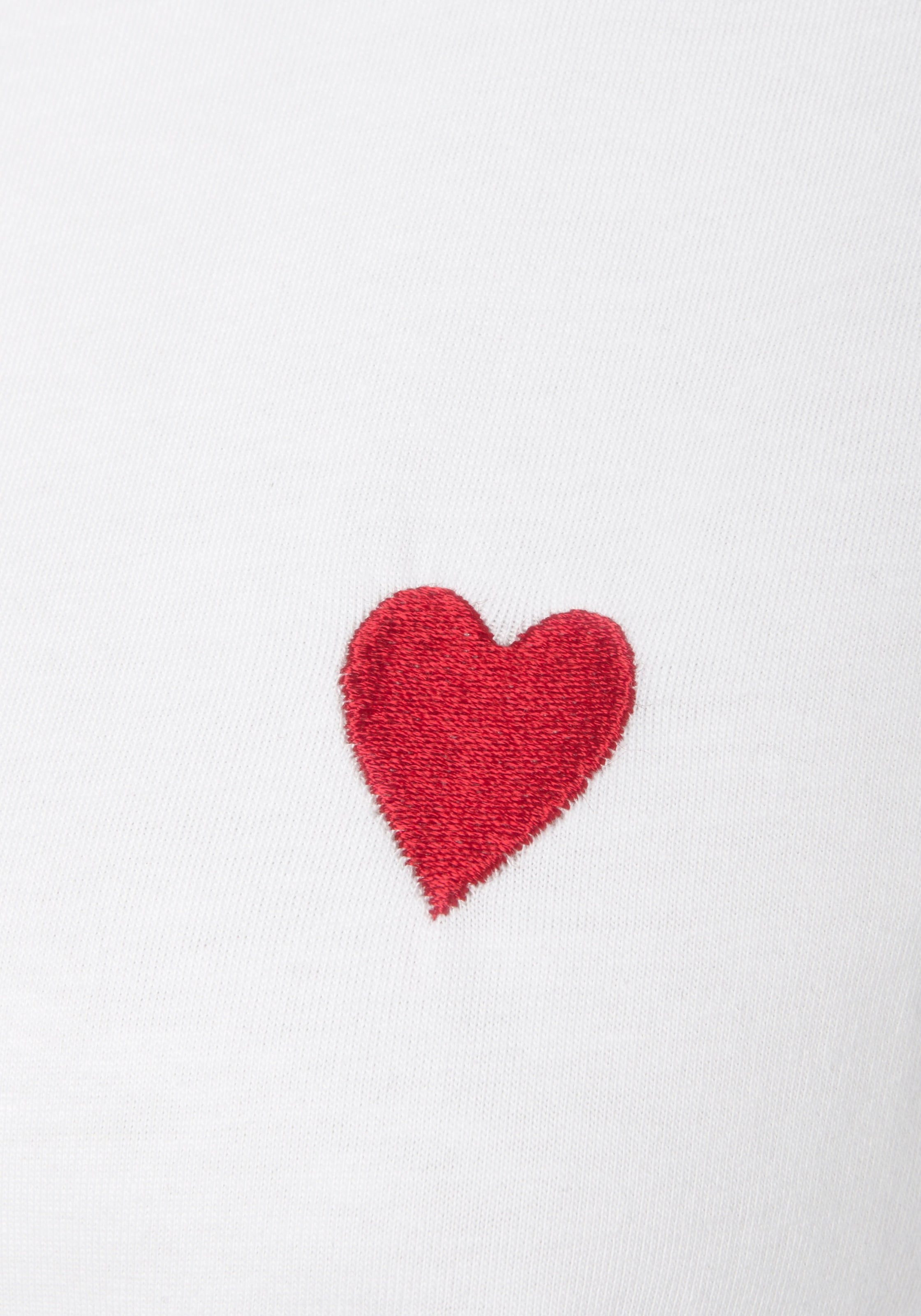 LASCANA T-Shirt, mit süsser Herz-Stickerei, Kurzarmshirt aus Baumwolle