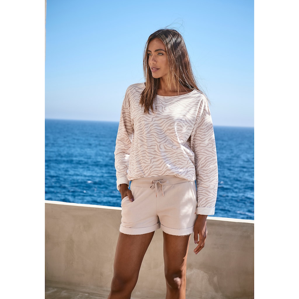 LASCANA Shorts, mit Rippbündchen und Umschlagsaum