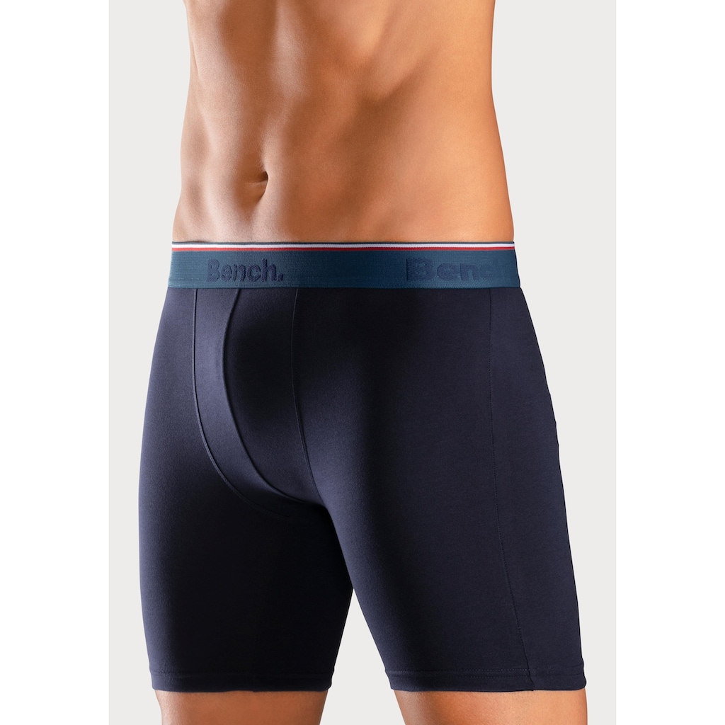 Bench. Langer Boxer, (Packung, 4 St.), Unterhosen mit schmalen Streifen im Logo-Webbund