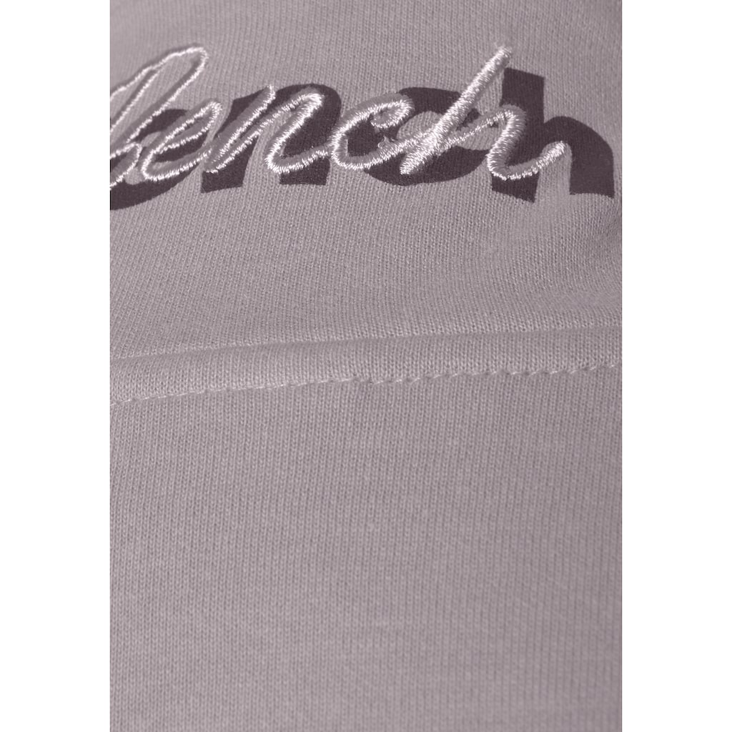 Bench. Loungewear Sweatjacke, mit bestickten Stehkragen, Loungeanzug