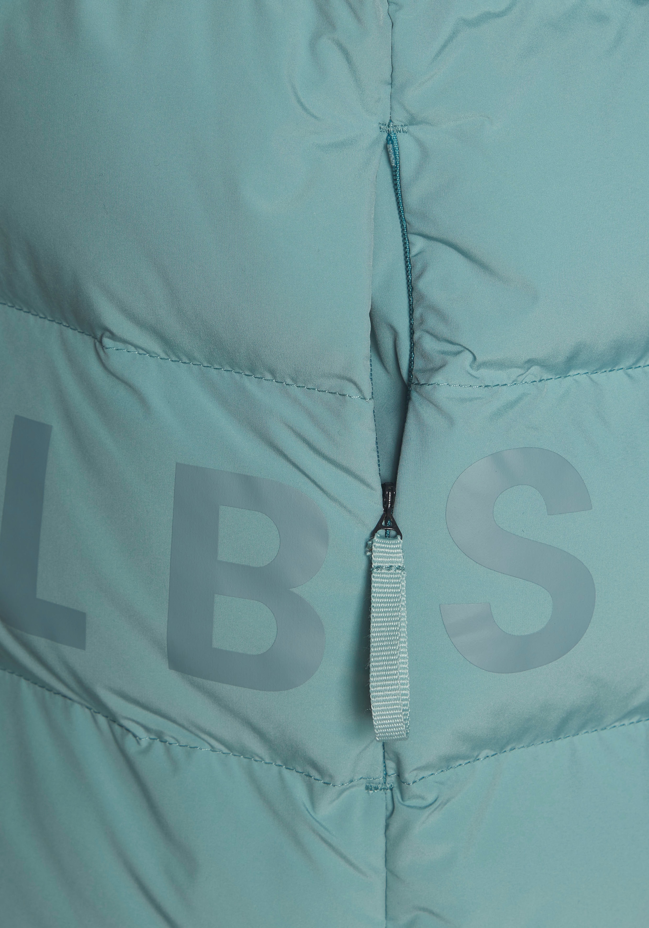 Elbsand Steppjacke mit grossem seitlichen Logo-Print