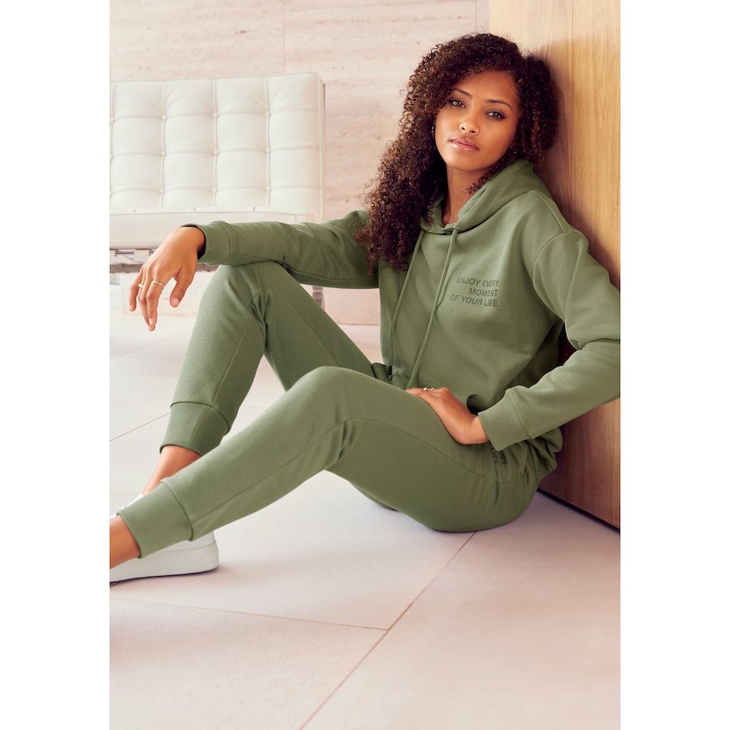 Buffalo Hoodie, mit Statement Druck, Loungeanzug