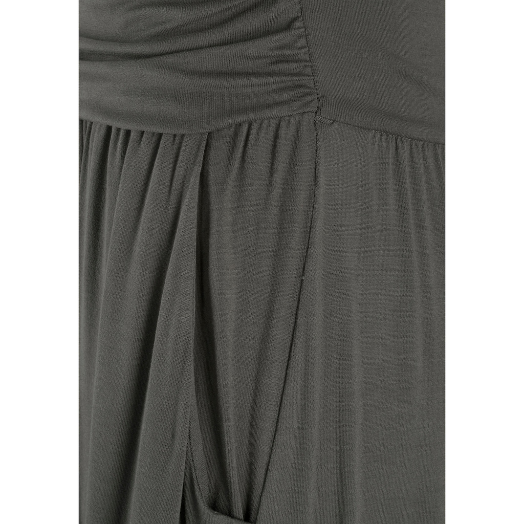 LASCANA Maxikleid, mit schmalem Oberteil und Taschen, schulterfrei, Sommerkleid, Basic