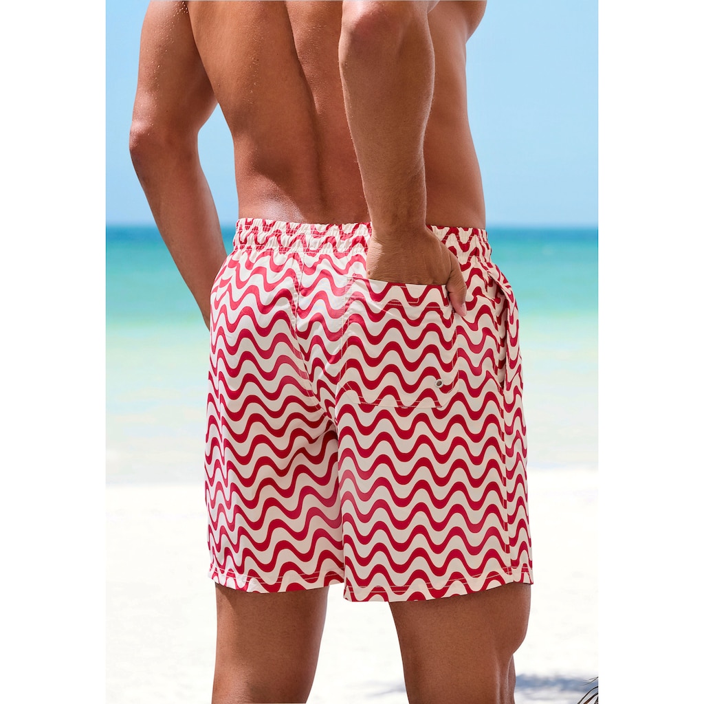 s.Oliver Badeshorts »Jeason«, im Wellendesign