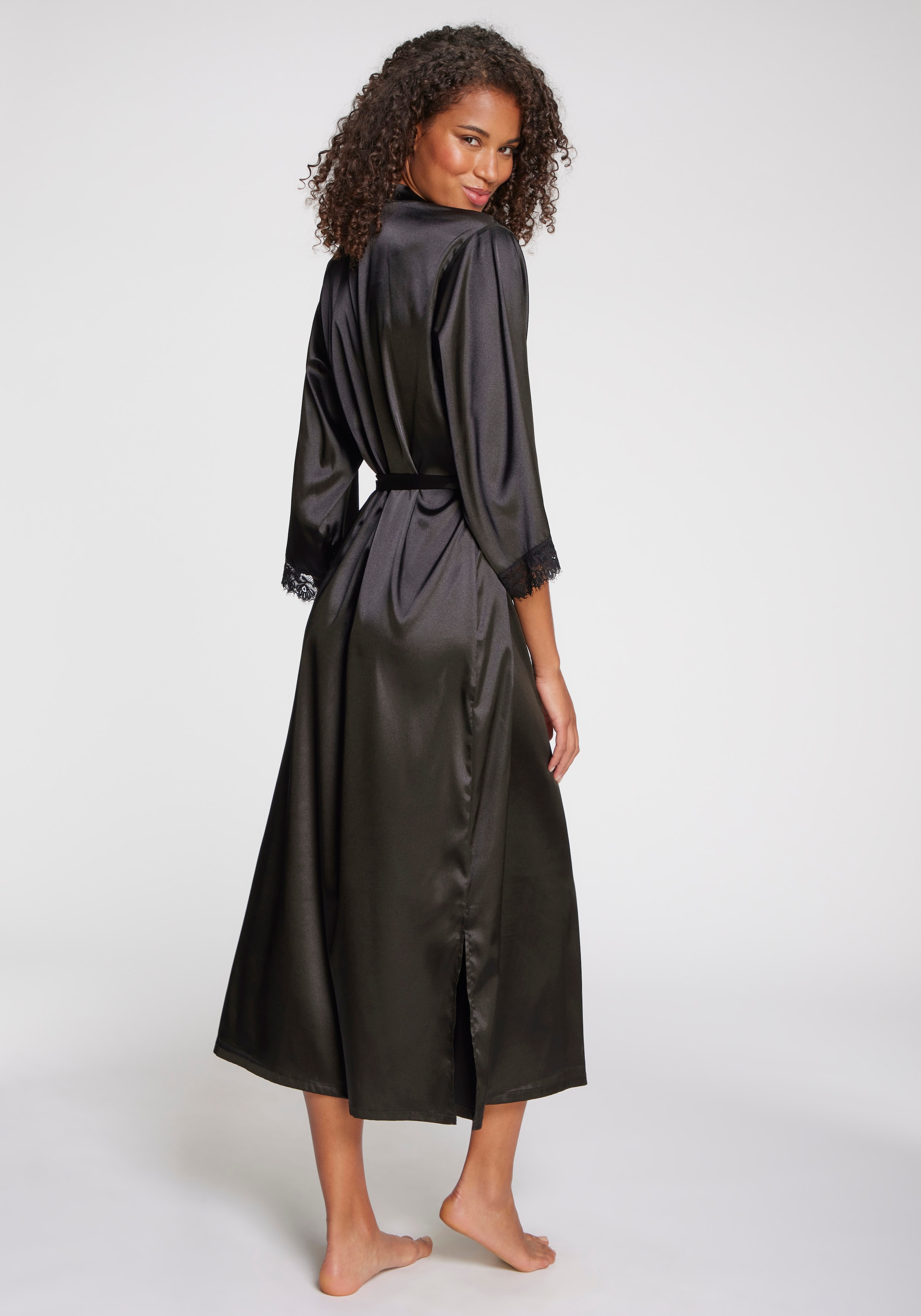 LASCANA Kimono Mit spitze besetzte Ärmel