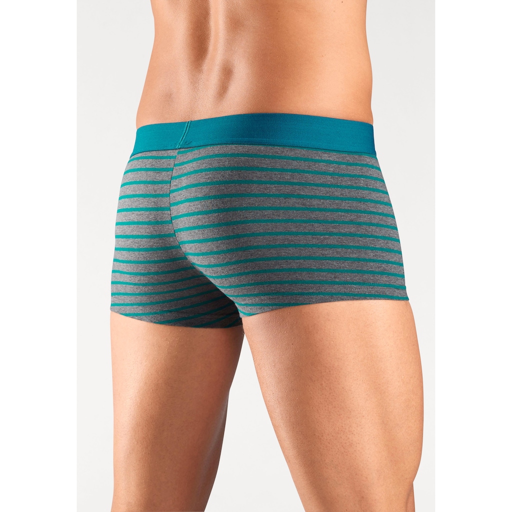 s.Oliver Hipster, (Packung, 4 St.), knapp sitzende Boxershorts für Herren aus Baumwoll-Mix